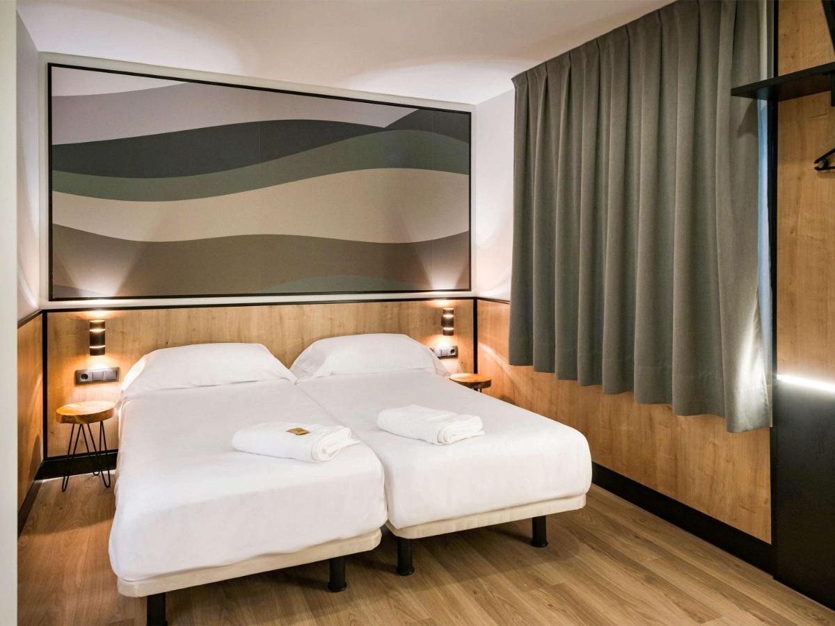 Hotel Ibis Styles Figueres Ronda Exteriér fotografie